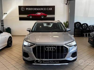 Audi Q3 S tronic Business Advanced usata Montirone