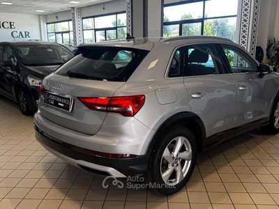 Audi Q3 S tronic Business Advanced usata Montirone