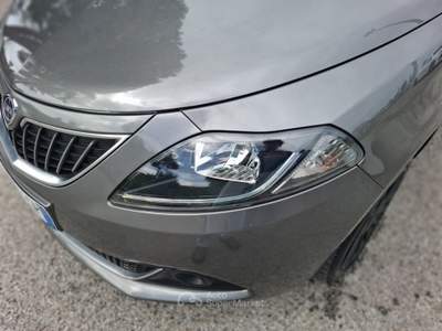 Lancia Ypsilon Ypsilon 1.0 FireFly 5p.S&S Hybrid Silver Grigio usata RIMINI