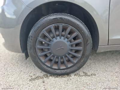Lancia Ypsilon Ypsilon 1.0 FireFly 5p.S&S Hybrid Silver Grigio usata RIMINI
