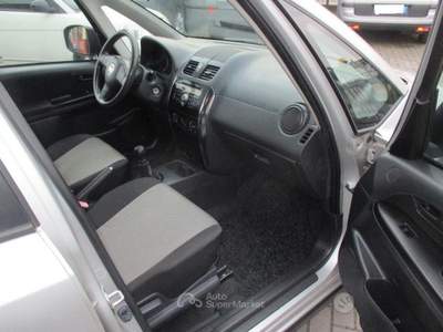Fiat Sedici 4x2 Dynamic usata Castiraga Vidardo