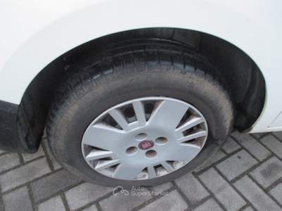 Fiat Fiorino 1.3MJT 80 CV Euro 6B usata Castiraga Vidardo