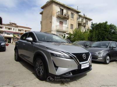 Nissan Qashqai Qashqai MHEV 158 CV Xtronic Business Argento usata Montallegro