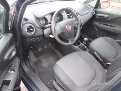 Fiat Punto 1.4 GPL 5 porte E6 Per Neopatentati usata Castiraga Vidardo