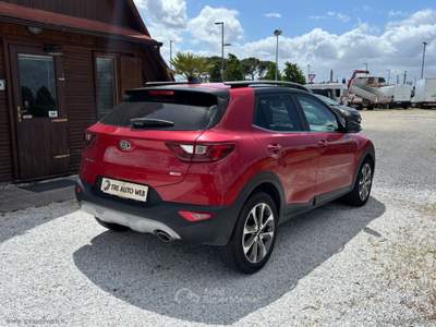 Kia Stonic Stonic 1.0 T-GDi 120 CV DCT7 Energy Rosso usata Prato