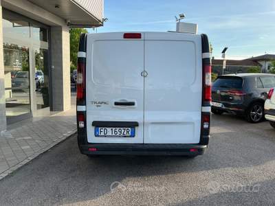 Renault Trafic T29 1.6 Diesel Neopatentati 3 posti usata Chiarano