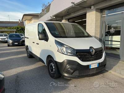 Renault Trafic T29 1.6 Diesel Neopatentati 3 posti usata Chiarano
