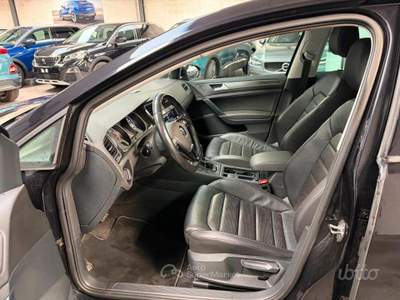 Volkswagen Golf Highline 130cv dsg usata Fermo