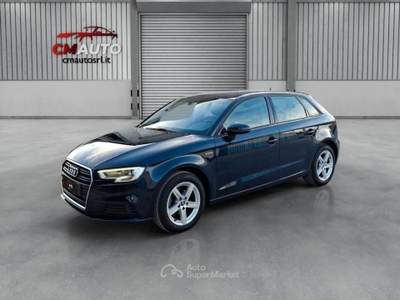 Audi A3 Sportback 1.4 tfsi g-tron Business 110cv usata Fermo