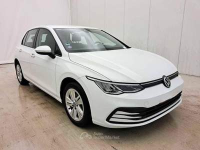 Volkswagen Golf Life usata Fermo