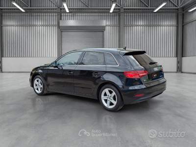 Audi A3 30 1.5 g-tron Business 131cv s-tronic usata Fermo