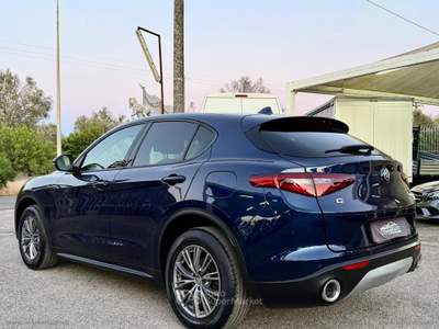 Alfa Romeo Stelvio Stelvio 2.2 T.diesel 210 CV AT8 Q4 Exec. Blu/Azzurro usata San Michele Salentino