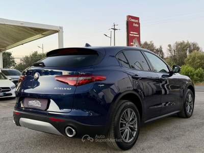 Alfa Romeo Stelvio Stelvio 2.2 T.diesel 210 CV AT8 Q4 Exec. Blu/Azzurro usata San Michele Salentino