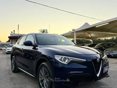 Alfa Romeo Stelvio Stelvio 2.2 T.diesel 210 CV AT8 Q4 Exec. Blu/Azzurro usata San Michele Salentino
