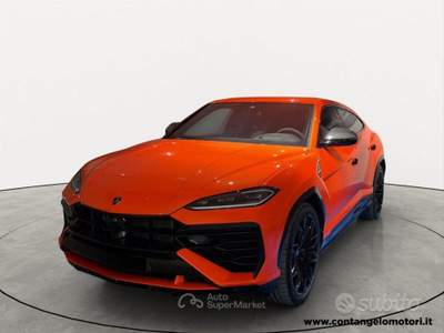 Lamborghini Urus 4.0 SE vettura ufficiale usata Arzano