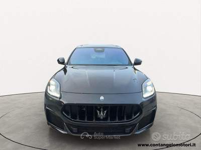 Maserati Grecale V6 530 CV AWD Trofeo Motore Net usata Arzano