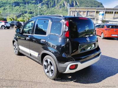 Fiat Panda Panda 1.0 FireFly Hybrid 70CV Pandina Cross VARI COLORI Blu/Azzurro usata Scurelle