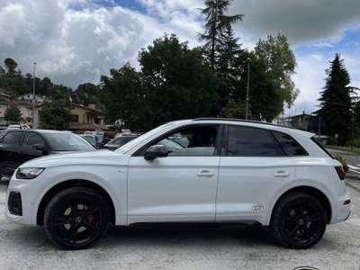 Audi Q5 40 TDI 204 CV quattro S tronic S line Bianco usata Sant'Angelo in vado