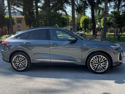 Audi Q5 SPB 40 TDI quattro S tronic S line - NUOVO MODELLO Grigio usata Sant'Angelo in vado