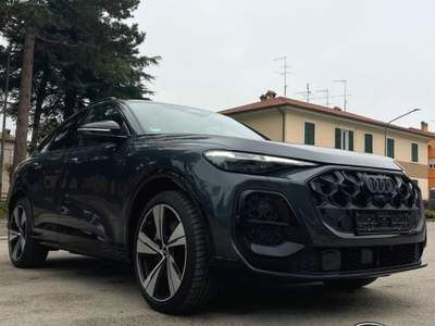 Audi Q5 Sportback 40 TDI quattro S tronic S line MOD NUOVO Grigio usata Sant'Angelo in vado