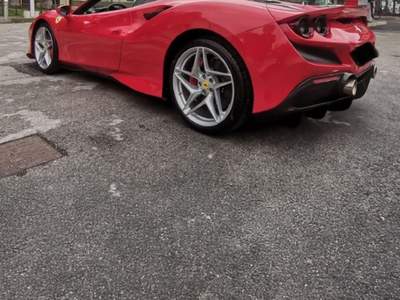 Ferrari F8 Tributo Rosso usata Sant'Angelo in vado