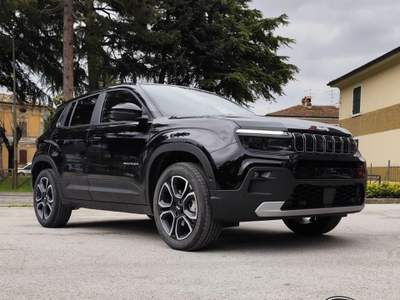 Jeep Avenger 1.2 Turbo 100 CV MHEV Summit Nero usata Sant'Angelo in vado