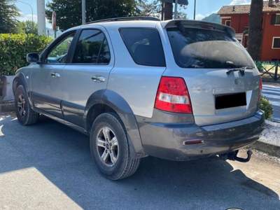 Kia Sorento 2.5 16V CRDI 4WD Argento usata Sant'Angelo in vado