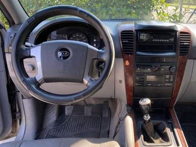 Kia Sorento 2.5 16V CRDI 4WD Argento usata Sant'Angelo in vado