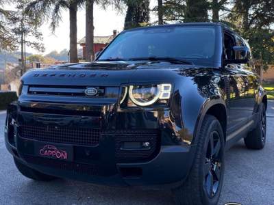 Land Rover Defender 3.0D I6 200 CV AWD X DYNAMIC Ibrido Nero usata Sant'Angelo in vado