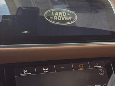 Land Rover Range Rover Velar 2.0D I4 240 CV R-Dynamic S cinghia servizi fatta Nero usata Sant'Angelo in vado
