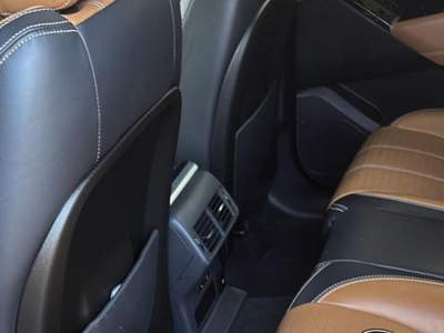 Land Rover Range Rover Velar 2.0D I4 240 CV R-Dynamic S cinghia servizi fatta Nero usata Sant'Angelo in vado