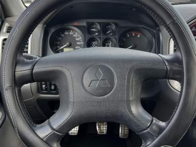 Mitsubishi Pajero 2.5 TDI 3p. BLOCCAGGIO DIFFERENZIALE Grigio usata Sant'Angelo in vado
