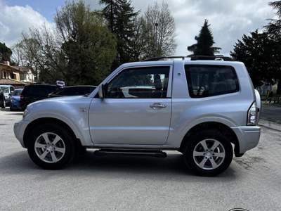Mitsubishi Pajero 2.5 TDI 3p. BLOCCAGGIO DIFFERENZIALE Grigio usata Sant'Angelo in vado