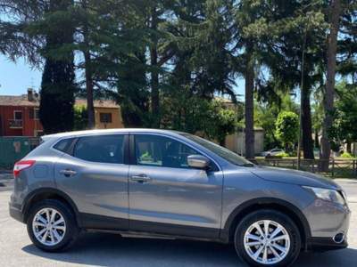 Nissan Qashqai 1.5 dCi Grigio usata Sant'Angelo in vado