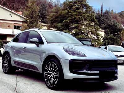 Porsche Macan 2.0 T Argento usata Sant'Angelo in vado