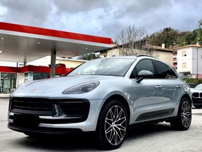 Porsche Macan 2.0 T Argento usata Sant'Angelo in vado