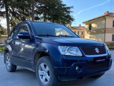 Suzuki Grand Vitara 1.9 DDIS 4X4 - OK NEOPATENTATI Blu/Azzurro usata Sant'Angelo in vado