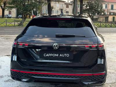 Volkswagen Passat 2.0 TDI 150 CV R-Line PROMO Nero usata Sant'Angelo in vado