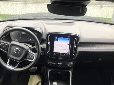 Volvo XC40 D4 AWD Geartronic R-design PROMO Nero usata Sant'Angelo in vado