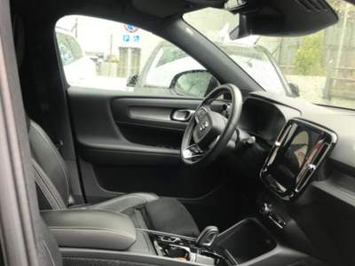 Volvo XC40 D4 AWD Geartronic R-design PROMO Nero usata Sant'Angelo in vado