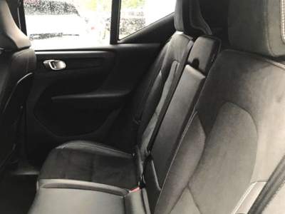 Volvo XC40 D4 AWD Geartronic R-design PROMO Nero usata Sant'Angelo in vado