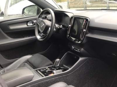 Volvo XC40 D4 AWD Geartronic R-design PROMO Nero usata Sant'Angelo in vado
