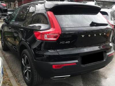 Volvo XC40 D4 AWD Geartronic R-design PROMO Nero usata Sant'Angelo in vado