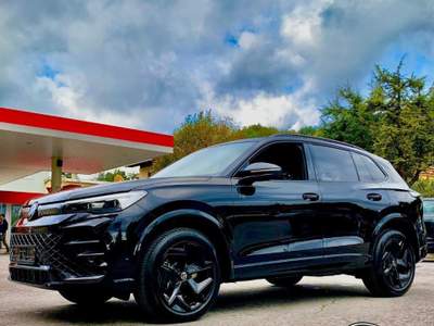 Volkswagen Tiguan 2.0 TDI 193 CV DSG 4MOTION R-Line Nero usata Sant'Angelo in vado