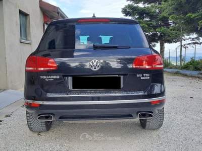 Volkswagen Touareg 3.0 TDI V6 tiptronic BlueMotion Technology Nero usata Sant'Angelo in vado