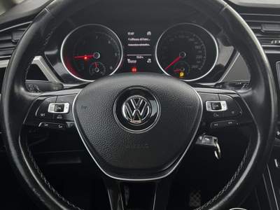 Volkswagen Touran 1.6 TDI 115 CV 7 POSTI Nero usata Sant'Angelo in vado