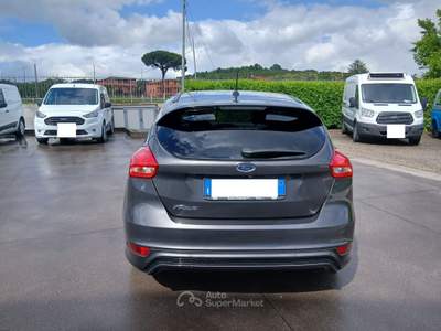 Ford Focus Ford Focus 1.5 TDCi ST-Line 120cv Grigio usata SAN MARTINO VALLE CAUDINA