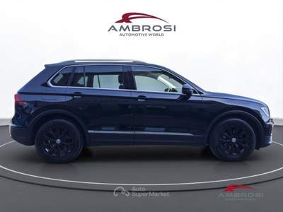 Volkswagen Tiguan 1.6 TDI SCR Business BlueMotion Technology Nero usata Corciano