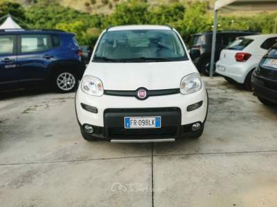 Fiat Panda FIAT PANDA 4X4 1.3 MJT Bianco usata CASSINO