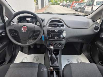 Fiat Punto 1.4 8V 5 porte Natural Power Street Argento usata Città di Castello